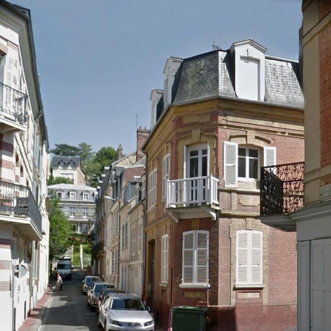 Au Coeur De Trouville. Appartement De 3 Pieces. Екстериор снимка